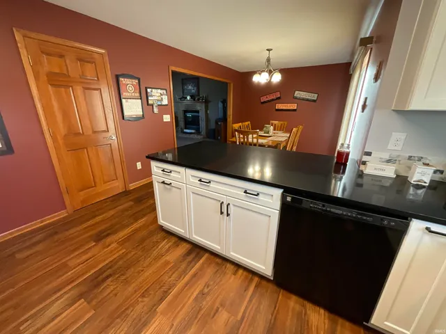 $415,000 | 9034 North 200 West, Markle, IN 46770