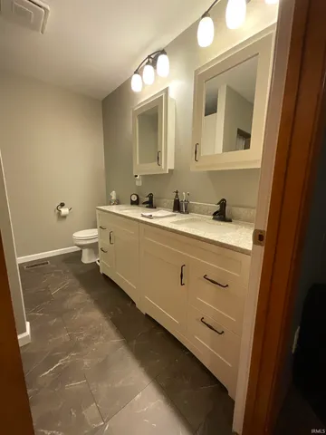 $415,000 | 9034 North 200 West, Markle, IN 46770