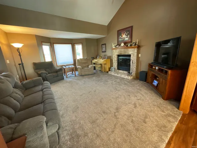 $415,000 | 9034 North 200 West, Markle, IN 46770