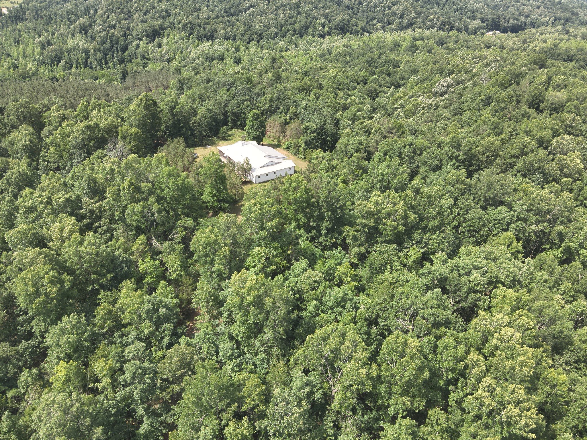 7170 Rockhouse Road Linden, TN 37096 - Photo 22 of 51