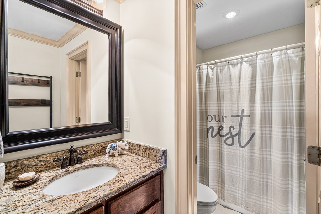 476 Licklog Ridge, Unit 32 Hayesville, NC 28904 - Photo 38 of 45 Bathroom