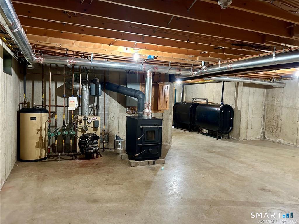 162 Spencer Hill Road Winchester, CT 06098 - Photo 25 of 36