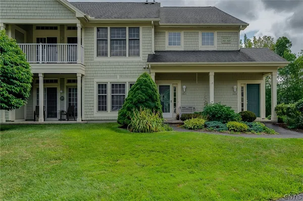 $2,300 | 2404 Pipers Court, Lysander, NY 13027