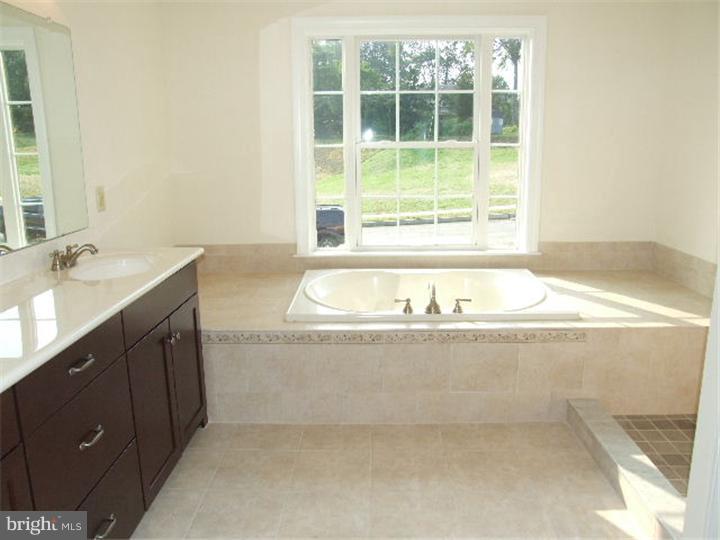 136 North Hillcrest Road Springfield, PA 19064 - Photo 12 of 15 Master Bathroom