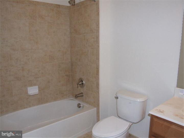 136 North Hillcrest Road Springfield, PA 19064 - Photo 9 of 15 Bathroom