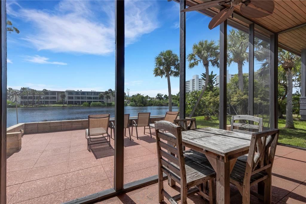 62 Sandy Hook Road South Sarasota, FL 34242 - Photo 26 of 66