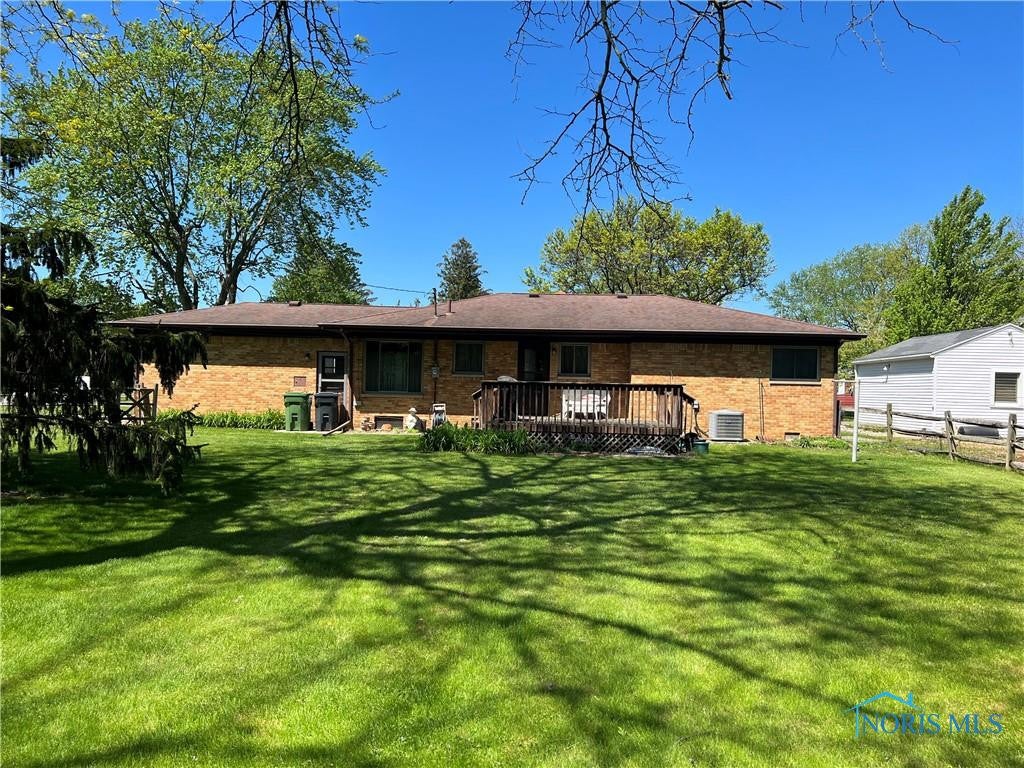 1112 Craig Road Maumee, OH 43537 - Photo 10 of 12 Gallery Image 10