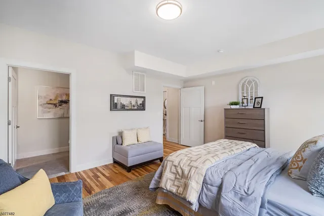 $5,150 | 501 South Avenue, Unit 216, Garwood, NJ 07027