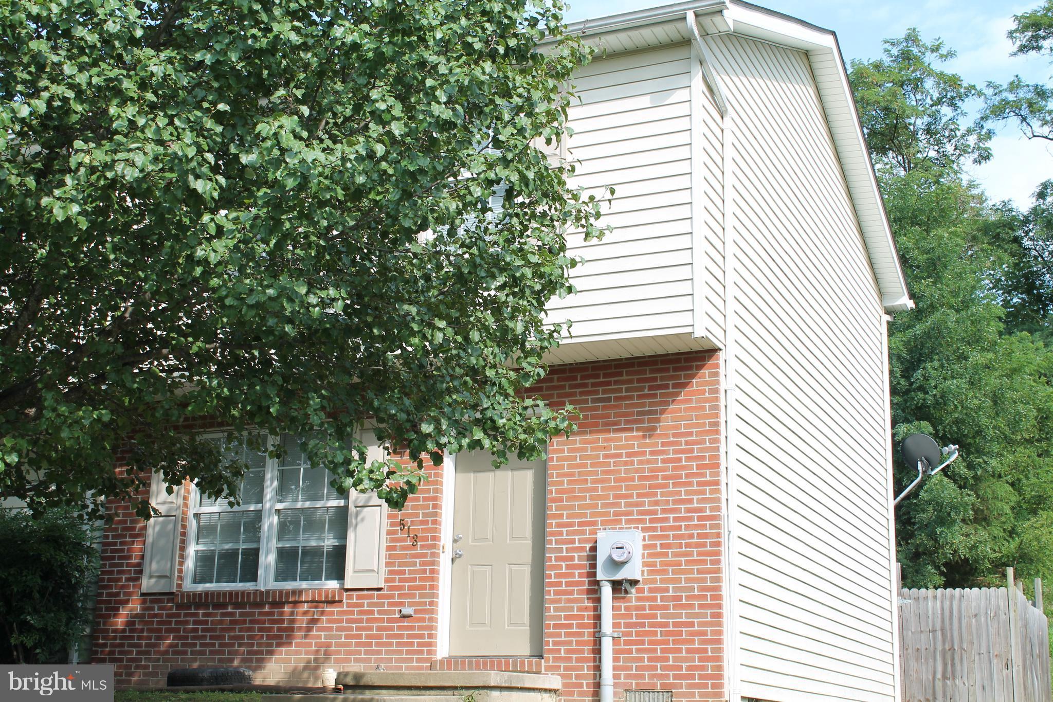 513 Ridgefield Avenue Stephens City, VA 22655 - Photo 1 of 11 Exterior (Front)
