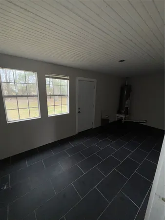 $1,295 | 2227 Westway Street, Orange, TX 77630