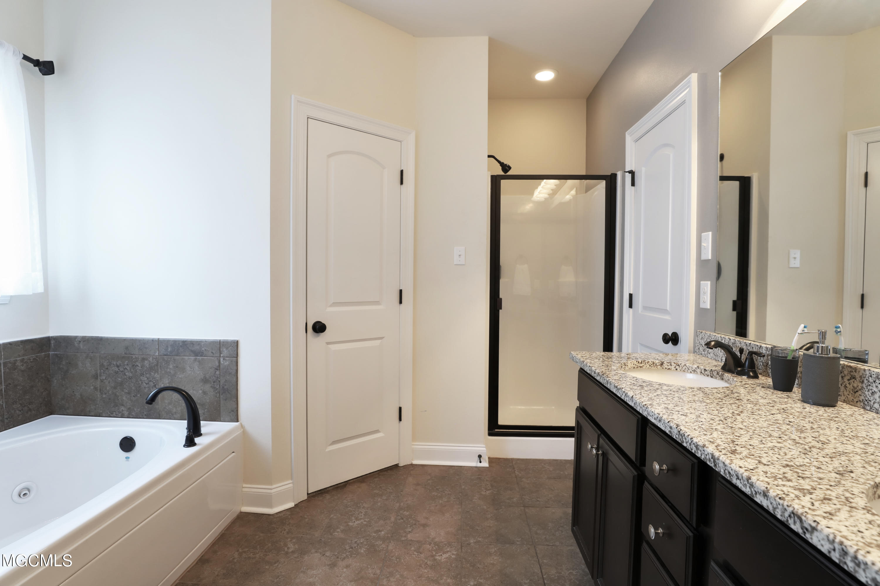 14265 Whippoorwill Road Gulfport, MS 39503 - Photo 16 of 22 Master Bathroom