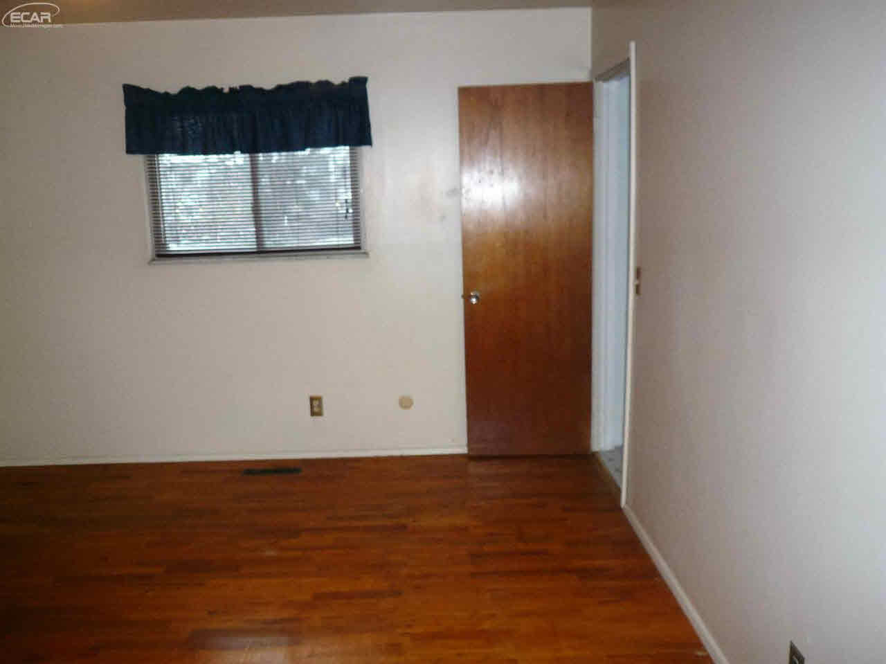 1067 East Frances Road Mount Morris, MI 48458 - Photo 8 of 8