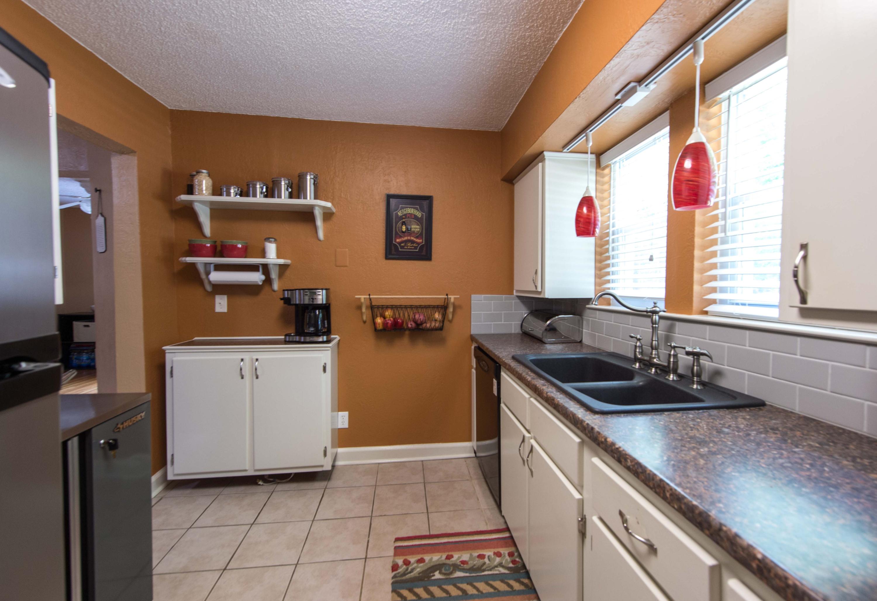 6348 Fairview Road Hixson, TN 37343 - Photo 8 of 22 _MG11551