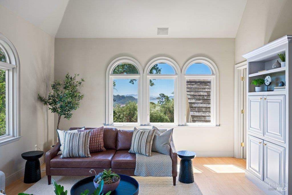 82 McNear Drive San Rafael, CA 94901 - Photo 38 of 54 a living room with furniture and a window