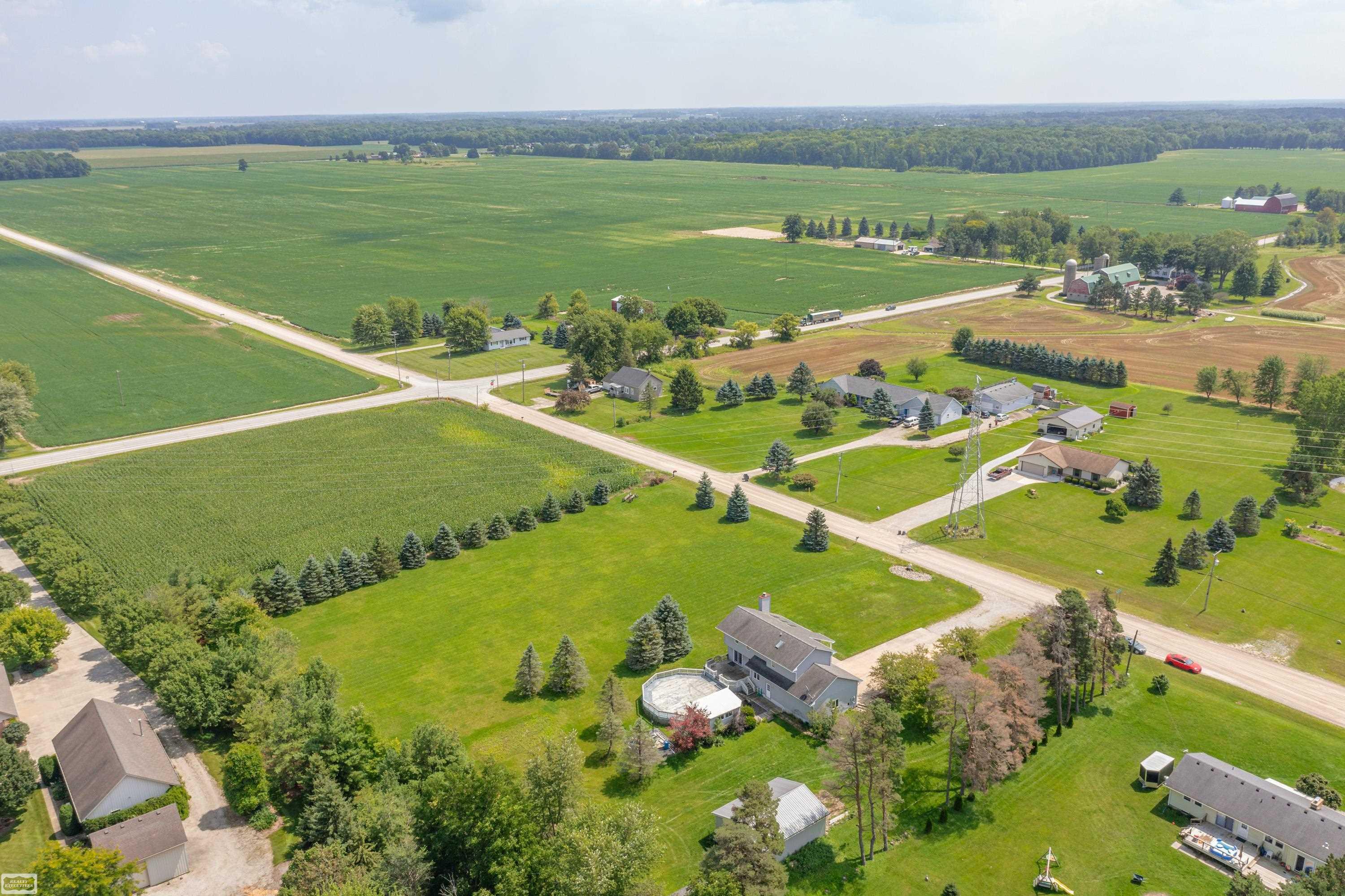 23251 McPhall Road Armada, MI 48005 - Photo 33 of 39 50118336-33.JPG
