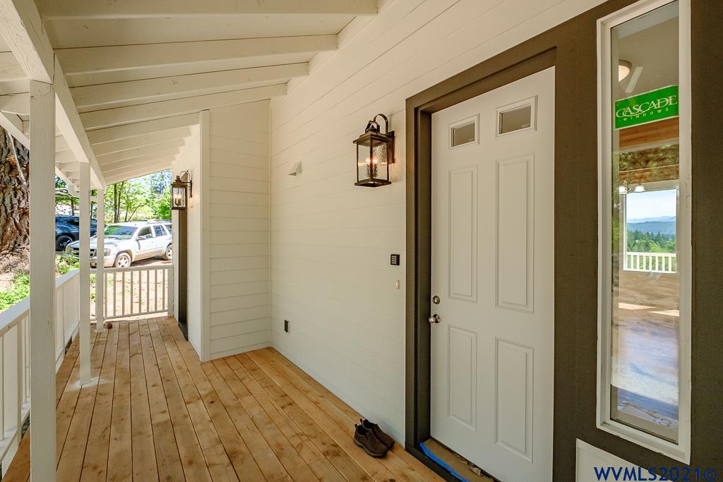 28111 Ridgeway Road Sweet Home, OR 97386 - Photo 10 of 42 Gallery Image 10