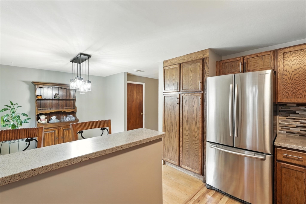 125 Manor Court, Unit 125 Springfield, MA 01118 - Photo 14 of 23