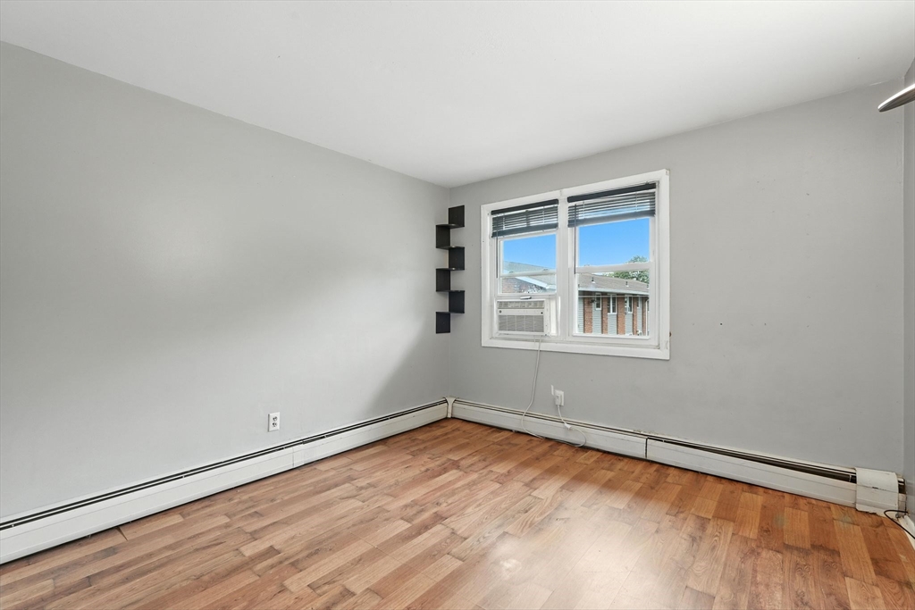 125 Manor Court, Unit 125 Springfield, MA 01118 - Photo 21 of 23