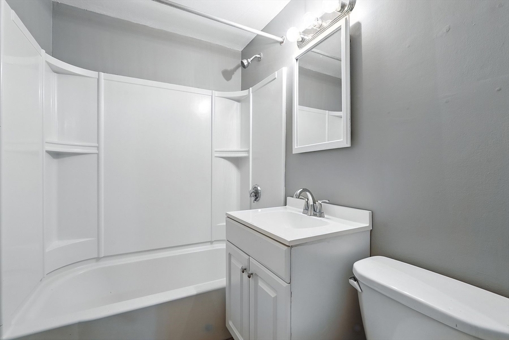 125 Manor Court, Unit 125 Springfield, MA 01118 - Photo 23 of 23