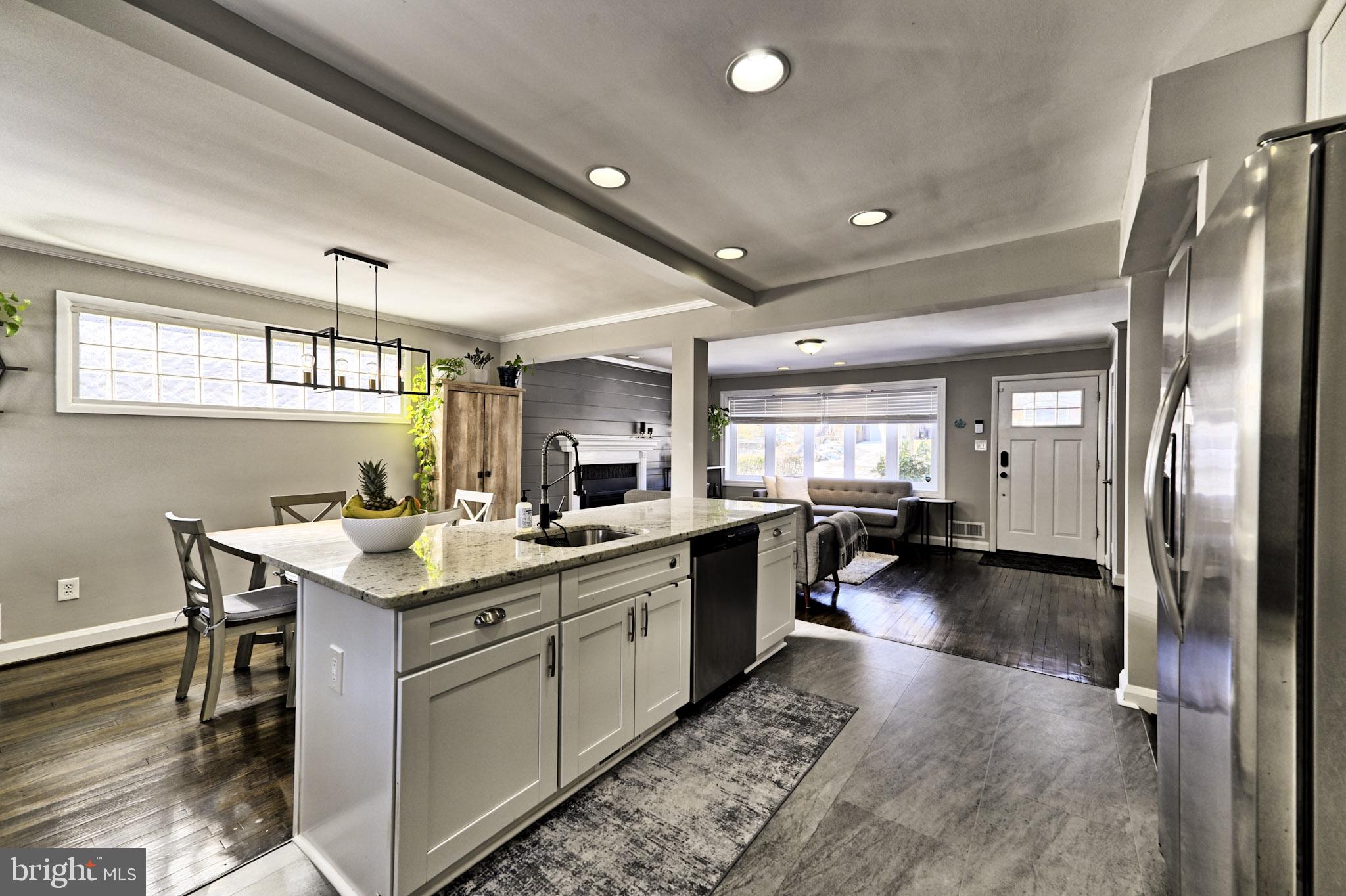 547 Brook Road Baltimore, MD 21286 - Photo 14 of 32