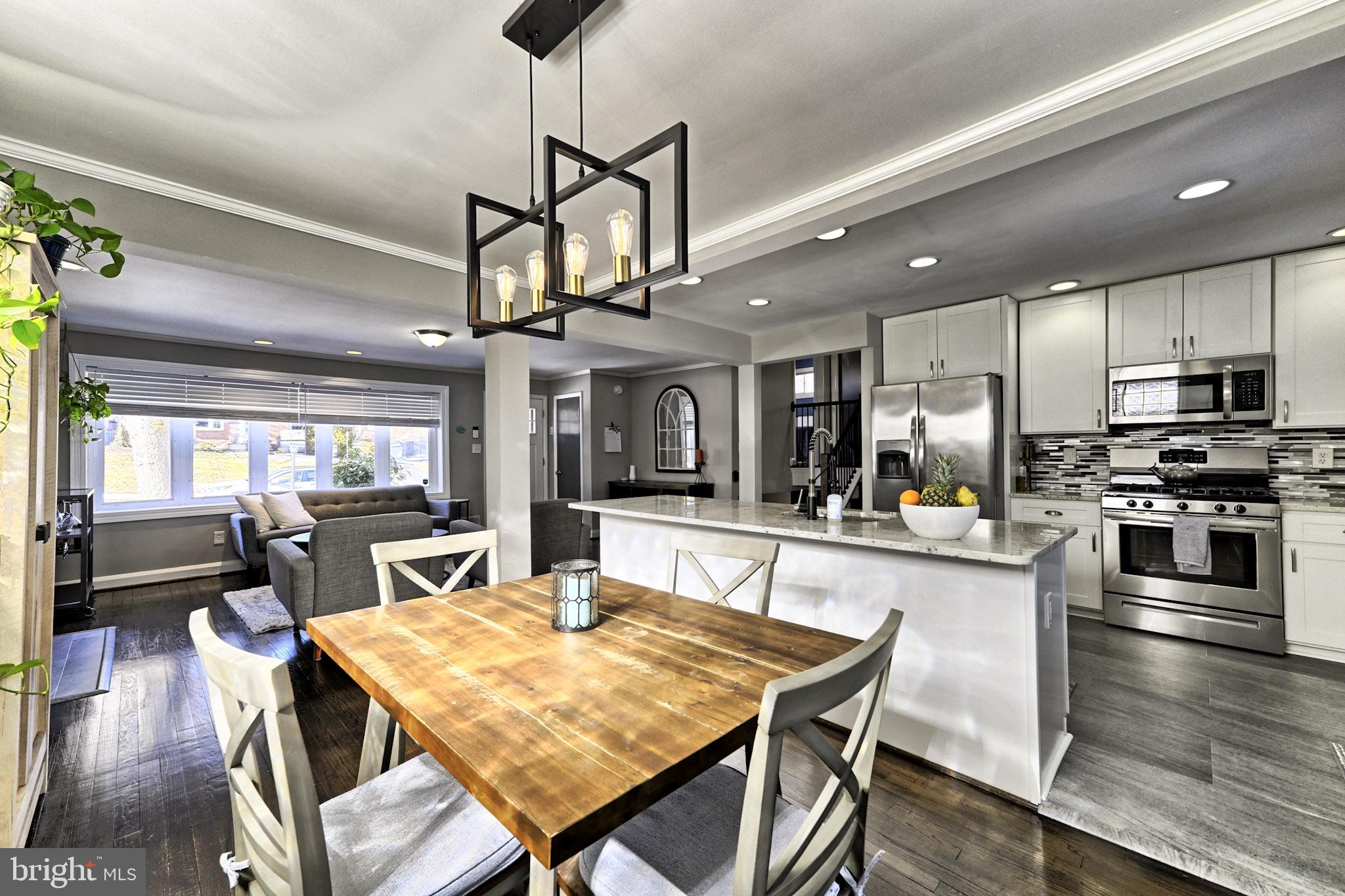 547 Brook Road Baltimore, MD 21286 - Photo 9 of 32