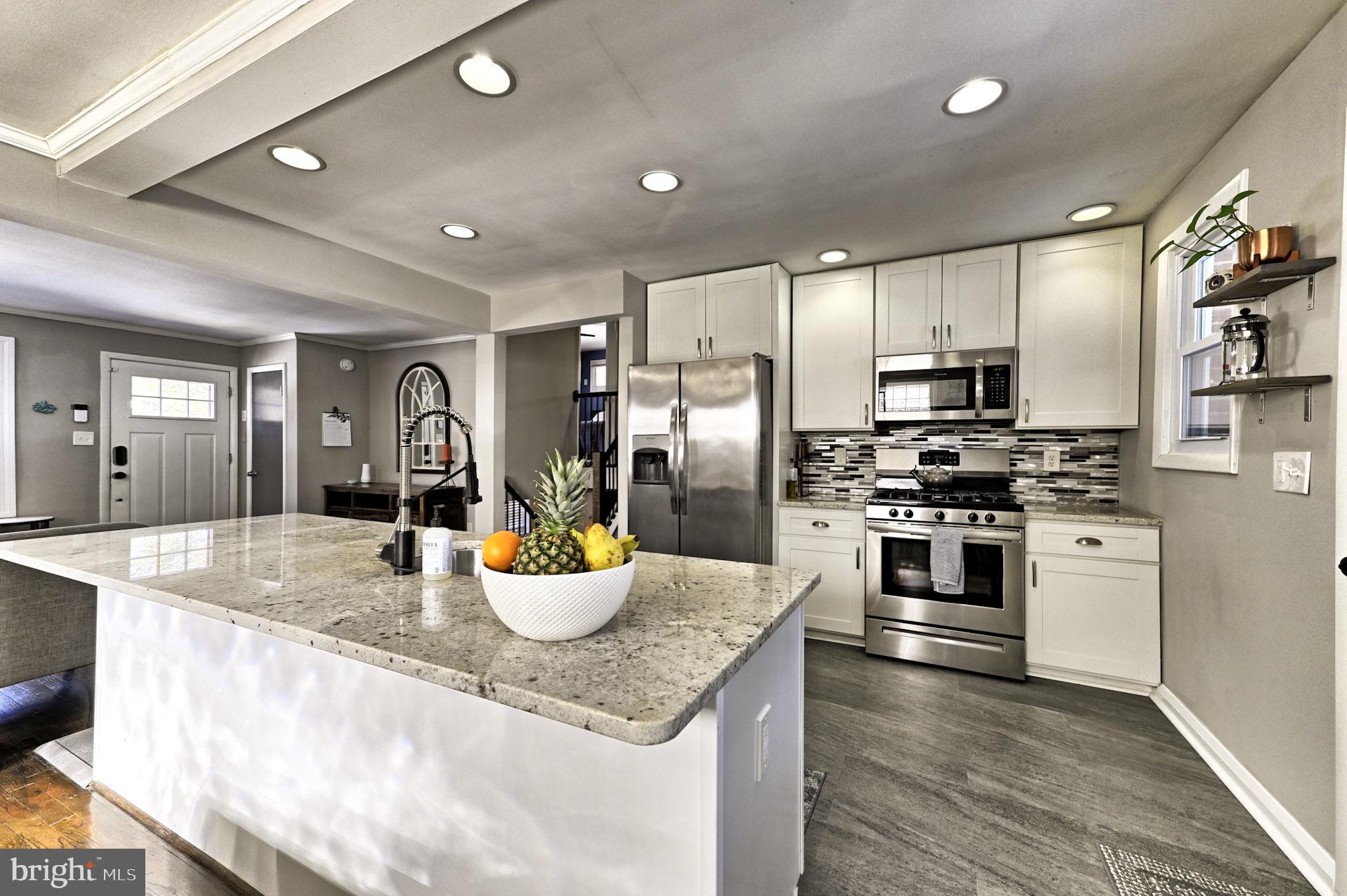 547 Brook Road Baltimore, MD 21286 - Photo 10 of 32