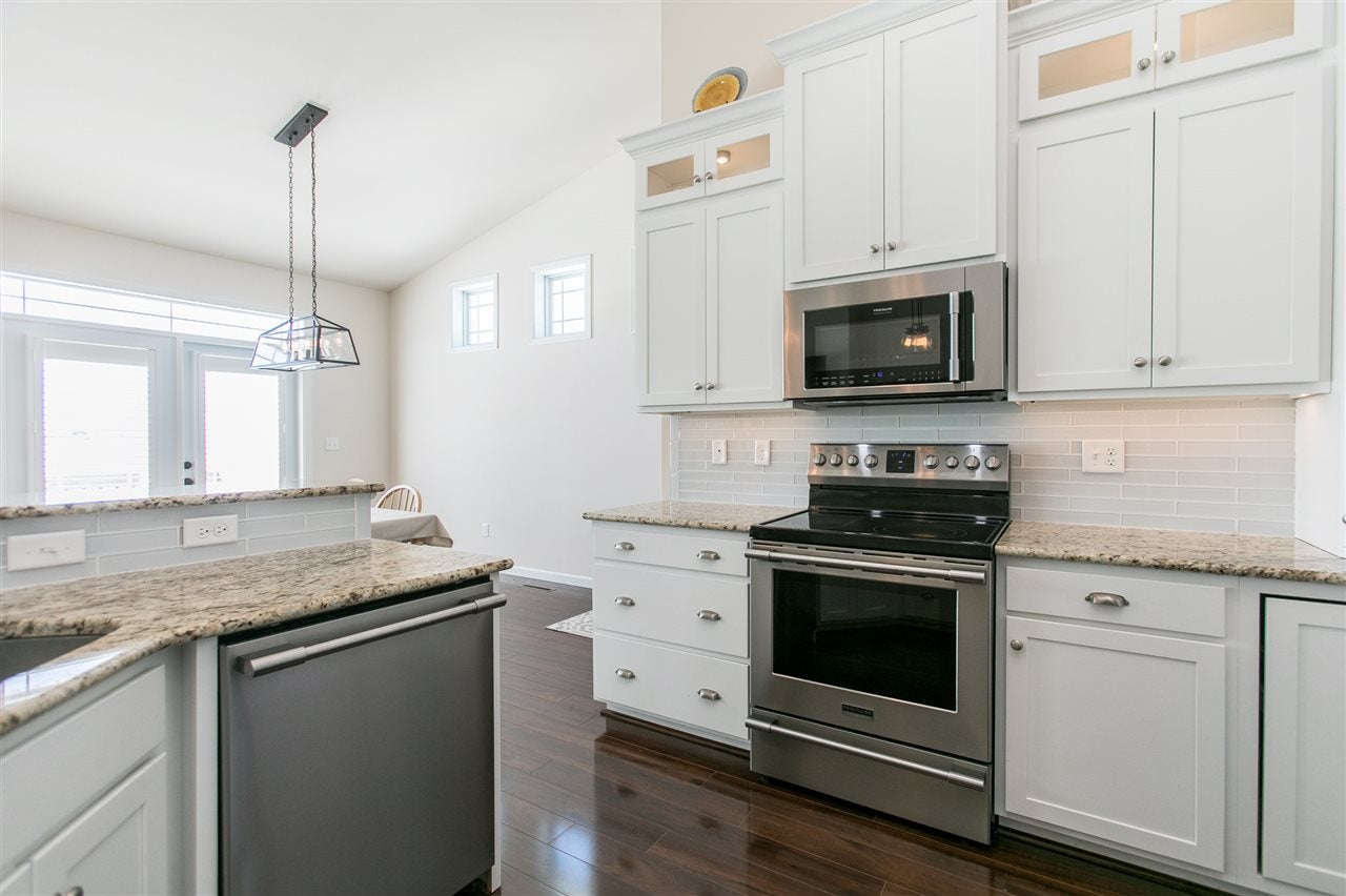 2403 Roosevelt Road Southwest Cedar Rapids, IA 52404 - Photo 24 of 50 Gallery Image 24
