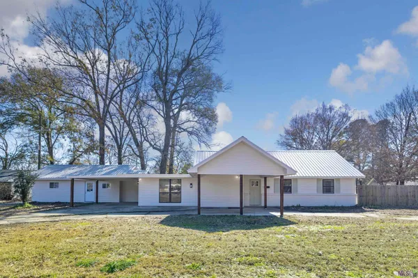 $208,500 | 10940 Black Oak Drive, Baton Rouge, LA 70815