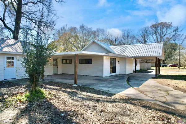 $208,500 | 10940 Black Oak Drive, Baton Rouge, LA 70815