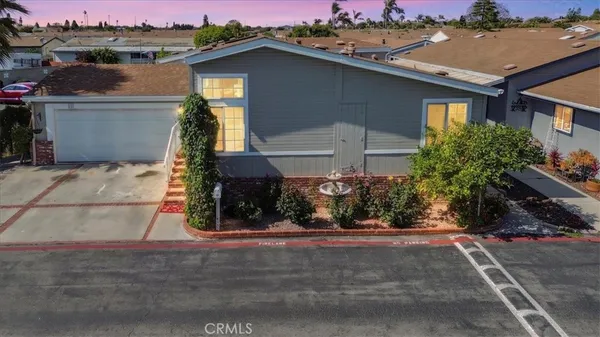 $299,900 | 201 Crow Lane, Fountain Valley, CA 92708
