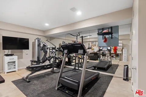 $5,950,000 | 2207 Bowmont Drive, Beverly Hills, CA 90210