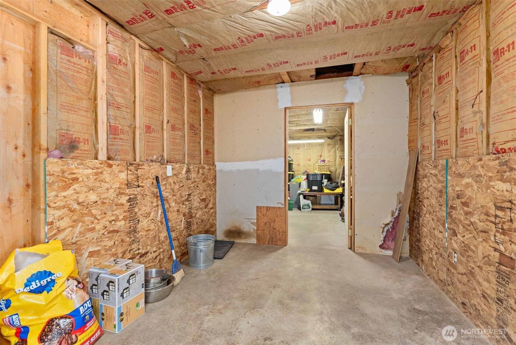 119 River Heights Road Centralia, WA 98531 - Photo 29 of 40 a view of an empty room