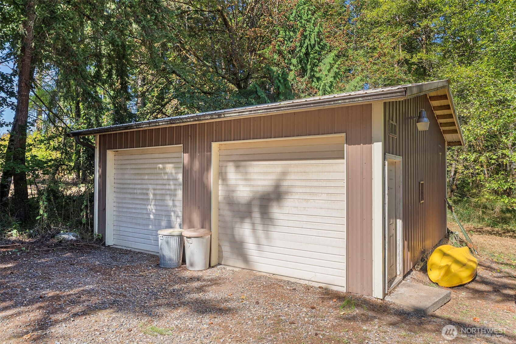 119 River Heights Road Centralia, WA 98531 - Photo 33 of 40 a view of a back yard of the house