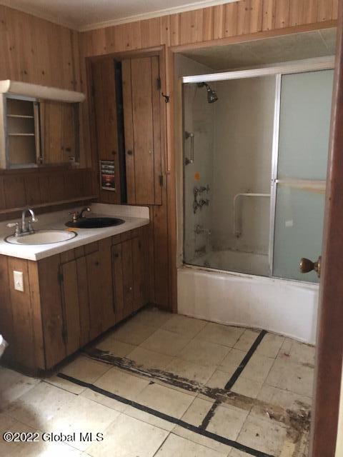 278 Van Wies Point Road Bethlehem, NY 12077 - Photo 11 of 17 IMG_3592