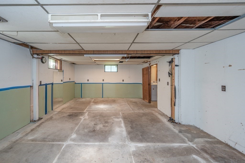 539 Cooper Road Northbridge, MA 01534 - Photo 28 of 35