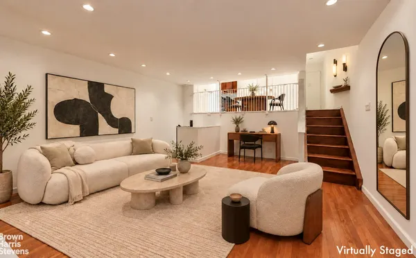 $949,000 | 7 East 35th Street, Unit 1BC2 | Midtown South