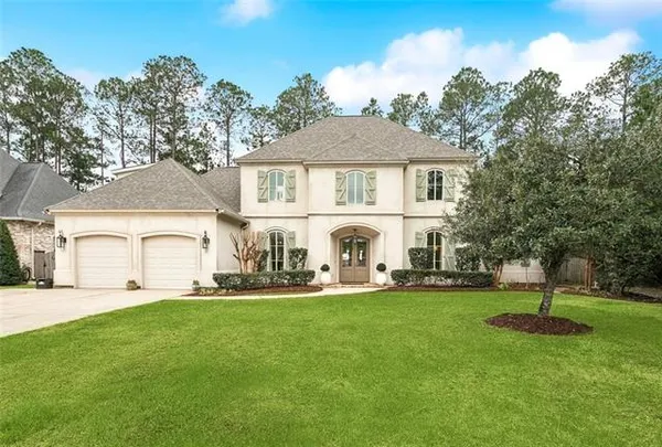 $890,000 | 440 Chateau Grimaldi, Mandeville, LA 70471