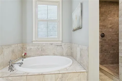 $890,000 | 440 Chateau Grimaldi, Mandeville, LA 70471