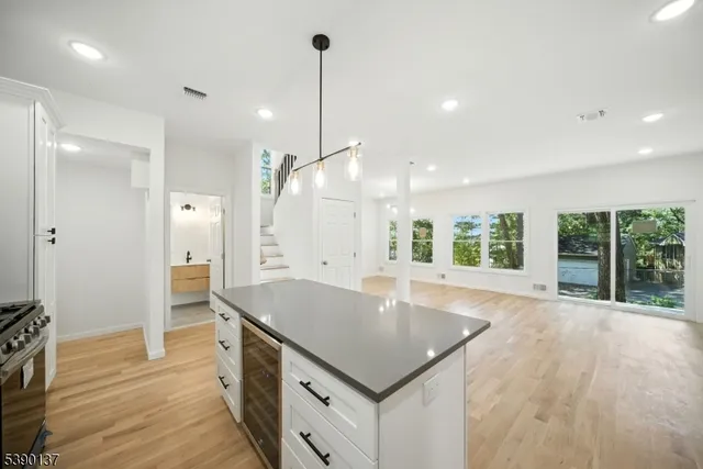 $525,000 | 32 Alpine Drive, Lake Hopatcong, NJ 07849