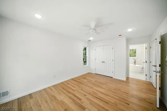 $525,000 | 32 Alpine Drive, Lake Hopatcong, NJ 07849