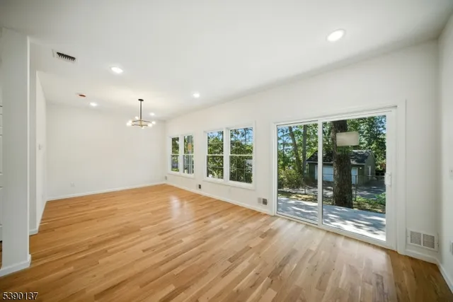 $525,000 | 32 Alpine Drive, Lake Hopatcong, NJ 07849