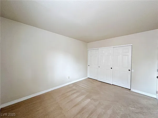 $1,740 | 4431 Alexis Drive, Unit 421, Las Vegas, NV 89103