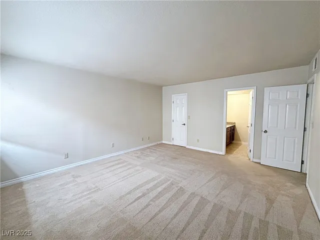 $1,840 | 4431 Alexis Drive, Unit 421, Las Vegas, NV 89103