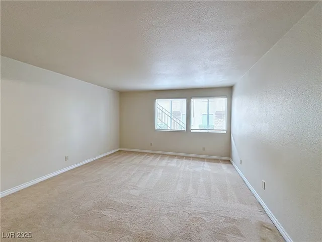 $1,840 | 4431 Alexis Drive, Unit 421, Las Vegas, NV 89103