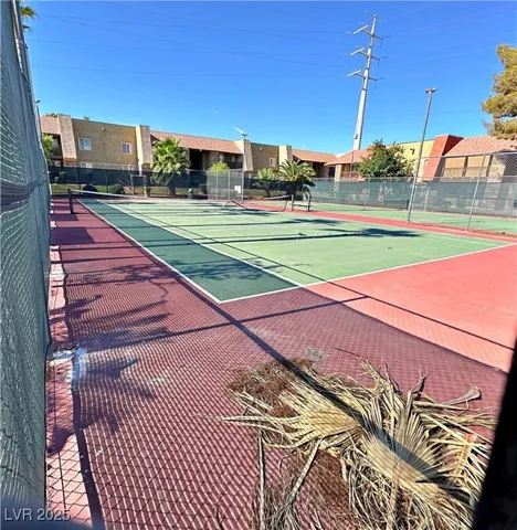 $1,840 | 4431 Alexis Drive, Unit 421, Las Vegas, NV 89103