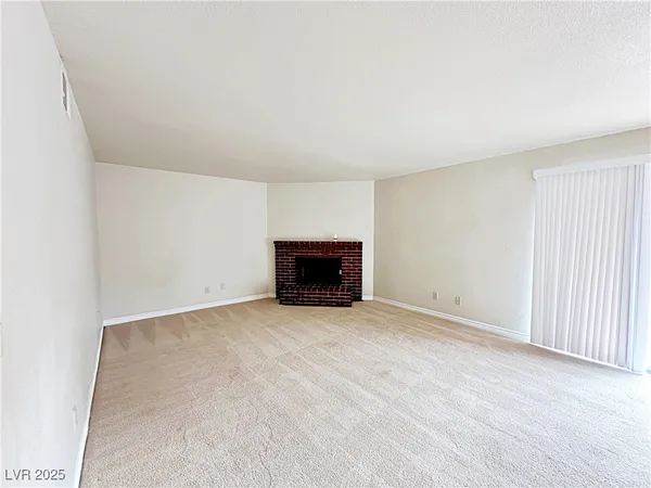 $1,740 | 4431 Alexis Drive, Unit 421, Las Vegas, NV 89103