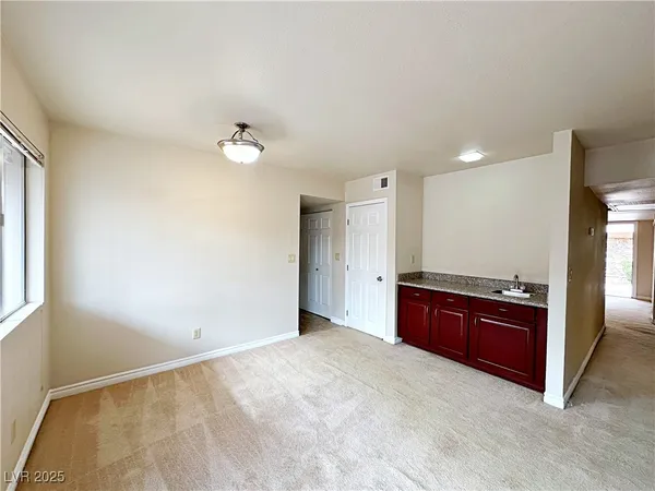 $1,740 | 4431 Alexis Drive, Unit 421, Las Vegas, NV 89103