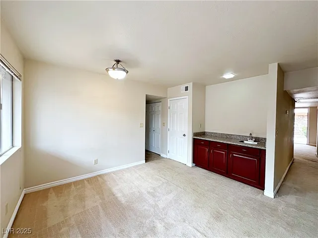 $1,840 | 4431 Alexis Drive, Unit 421, Las Vegas, NV 89103