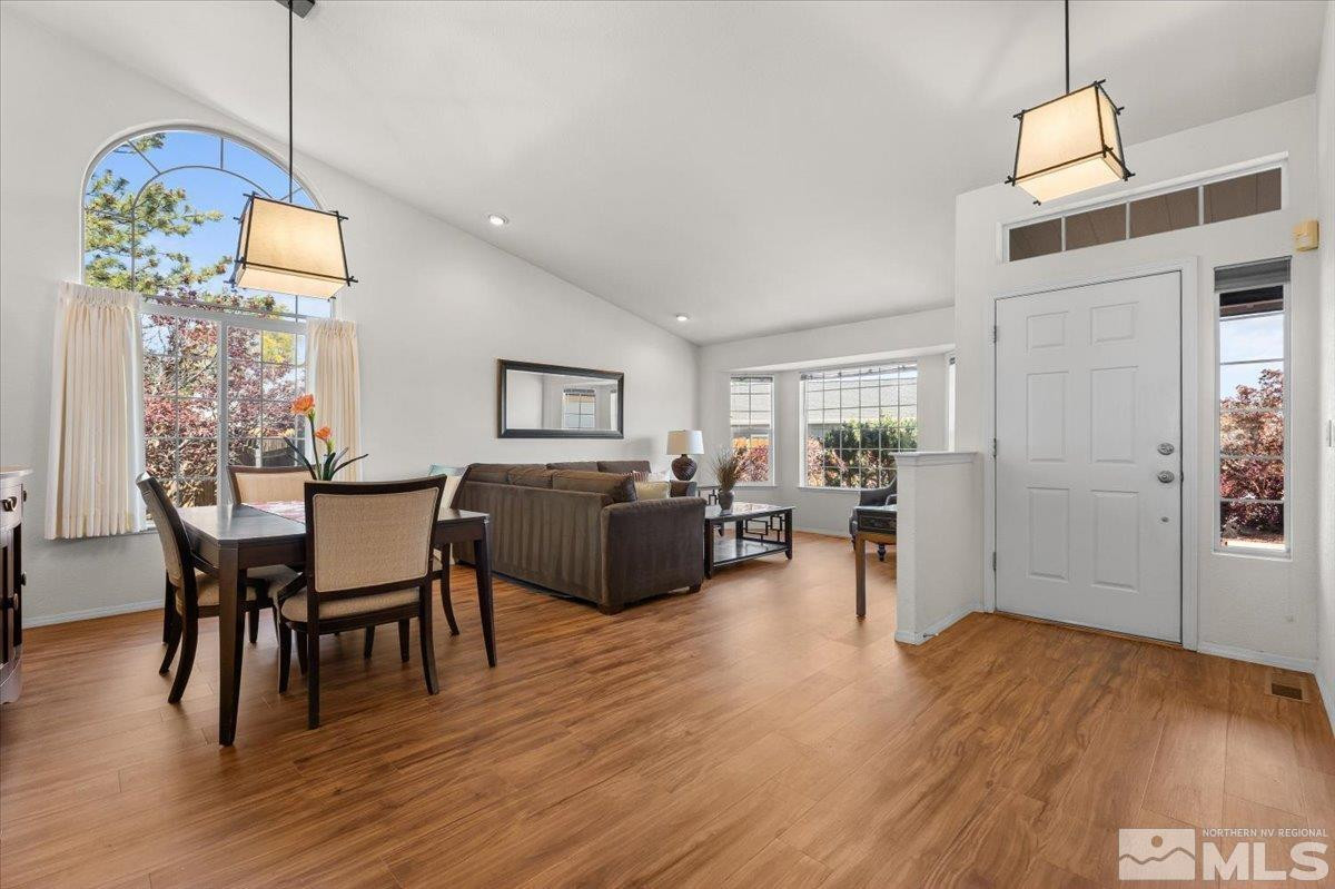 15524 Quicksilver Drive Reno, NV 89511 - Photo 4 of 40 Photo 4