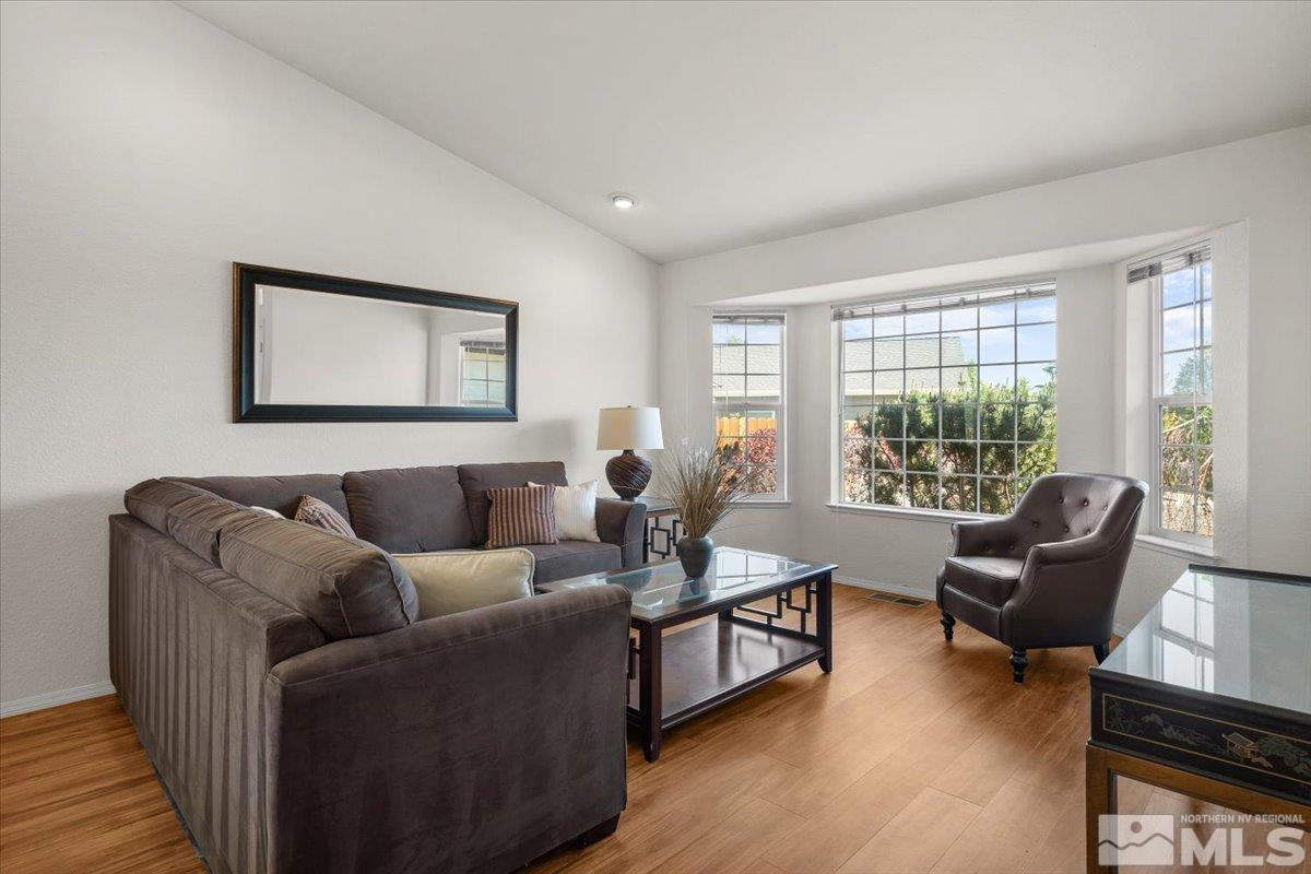 15524 Quicksilver Drive Reno, NV 89511 - Photo 5 of 40 Photo 5
